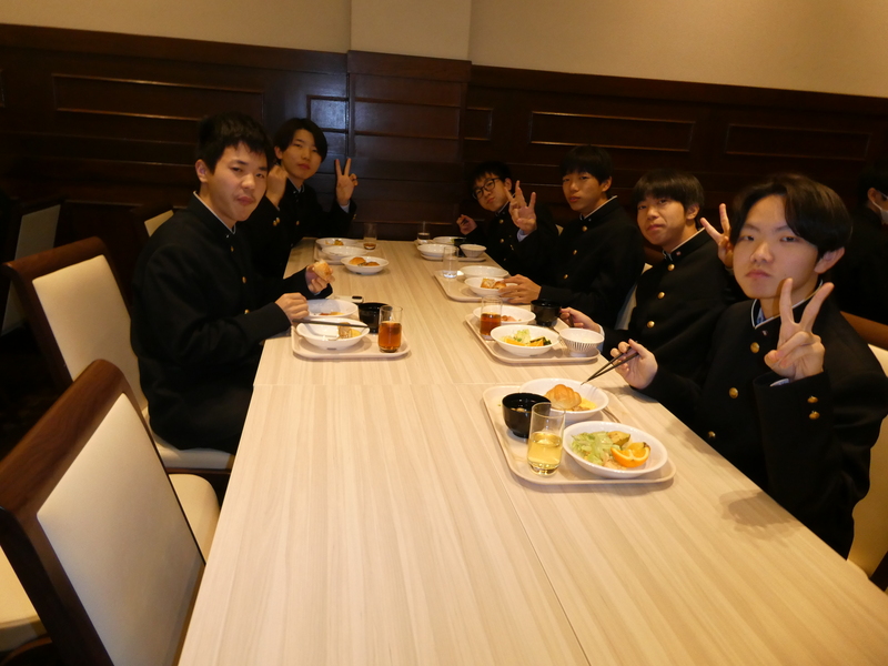 FF9EFC25-3DF1-4EFD-BC98-5FCCA1398462