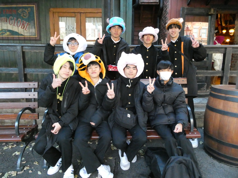 83EC7548-C6B6-4719-890B-6750A3EB8491