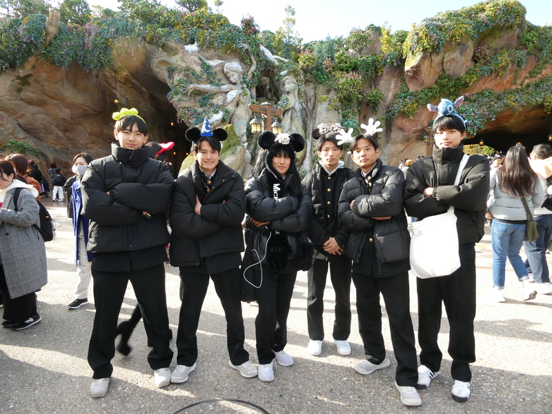 F926E517-93B9-4A24-AD8E-F18749A1716F