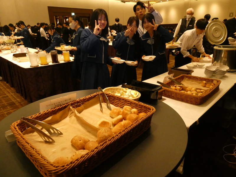 C8459418-B8DA-444B-BB32-F2ED0BD11868