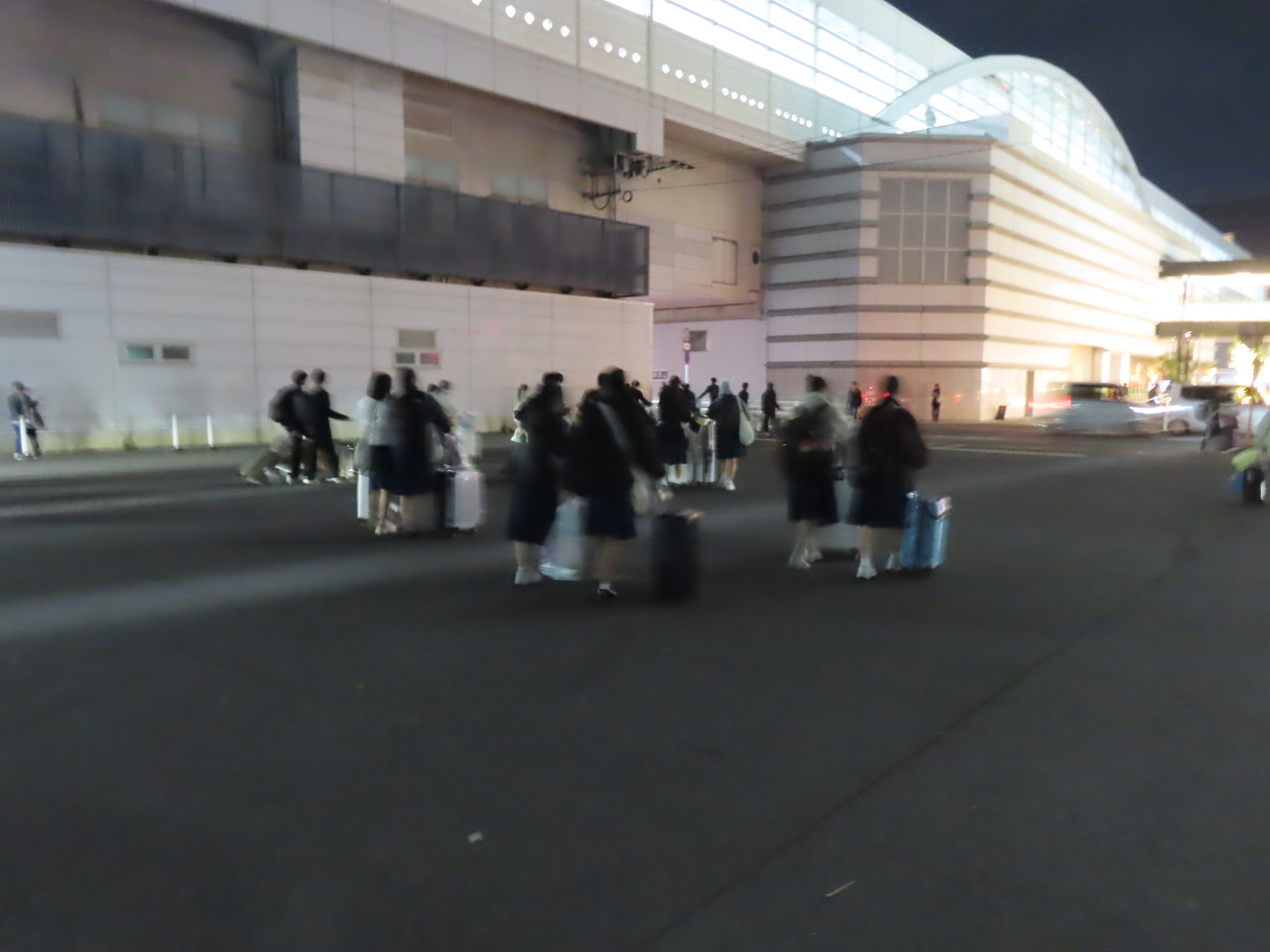 70614E30-C8EA-44E0-ABEC-7503AFE905D0