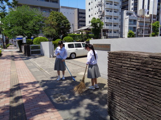 正門３