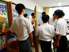 P1001084