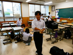P1001119