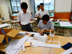 P1001123
