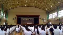 全校朝礼