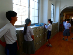 P1002015