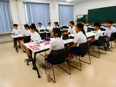 P1002359